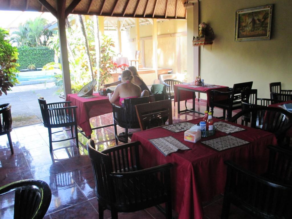 Ayu Beach Inn Kuta Lombok Exterior foto